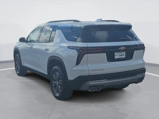 2026 Chevrolet Traverse FWD LT