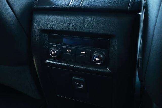 2023 Chevrolet Traverse FWD LT Cloth