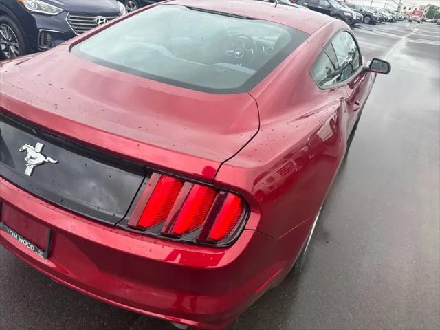 2016 Ford Mustang V6