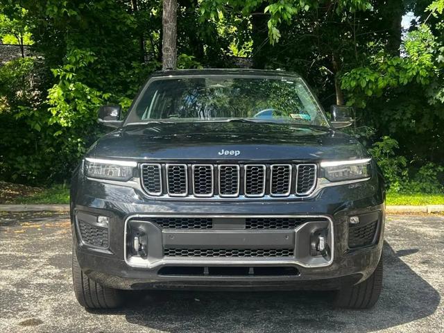 2022 Jeep Grand Cherokee L Overland 4x4