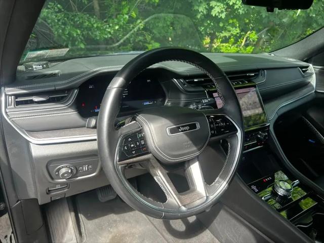 2022 Jeep Grand Cherokee L Overland 4x4