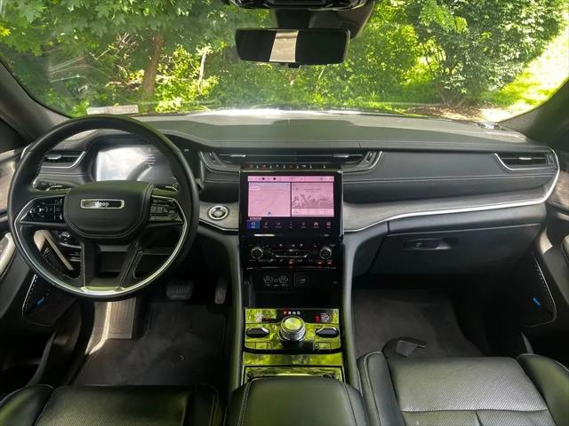 2022 Jeep Grand Cherokee L Overland 4x4