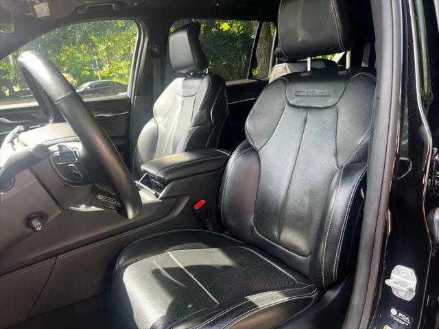 2022 Jeep Grand Cherokee L Overland 4x4