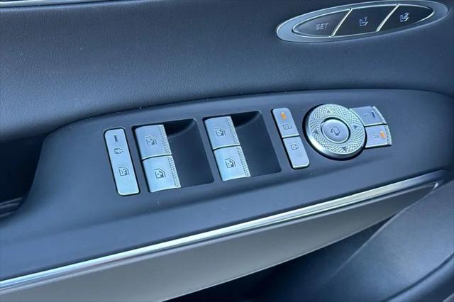 2026 Genesis GV70 2.5T Select