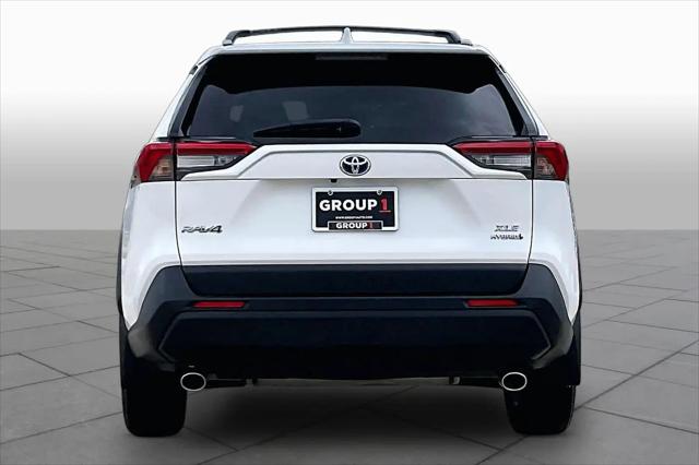 2024 Toyota RAV4 Hybrid XLE