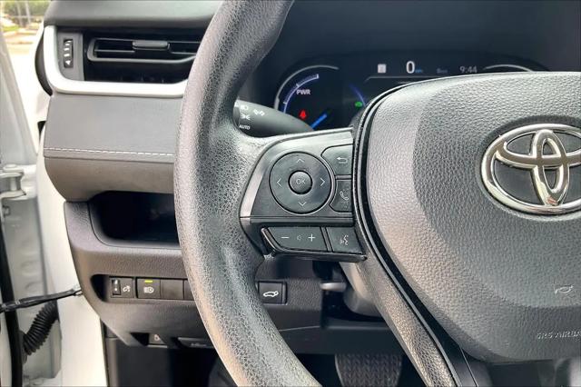 2024 Toyota RAV4 Hybrid XLE