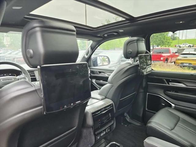 2023 Jeep Wagoneer Series III 4x4