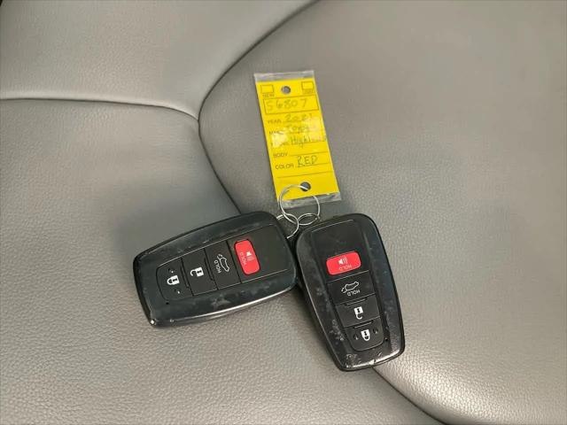 2021 Toyota Highlander Hybrid XLE