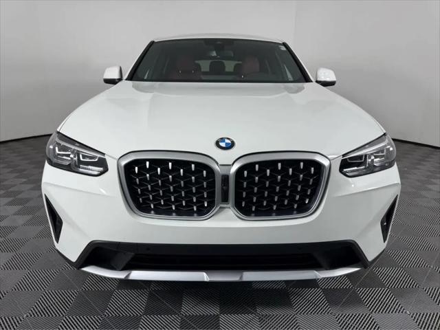 2023 BMW X4 xDrive30i