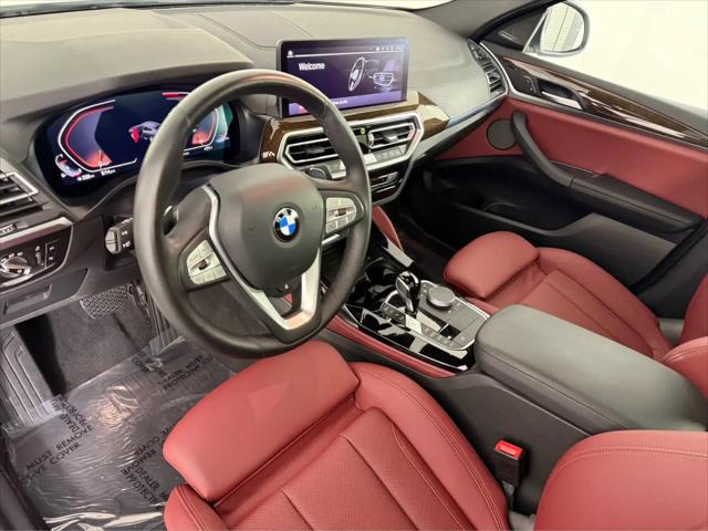 2023 BMW X4 xDrive30i