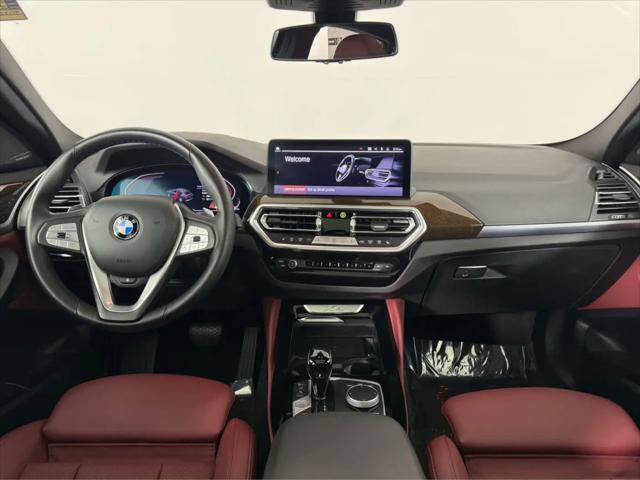 2023 BMW X4 xDrive30i