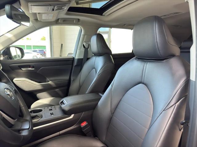 2026 Toyota Highlander Hybrid XLE