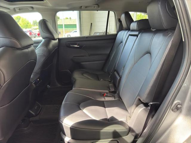 2026 Toyota Highlander Hybrid XLE