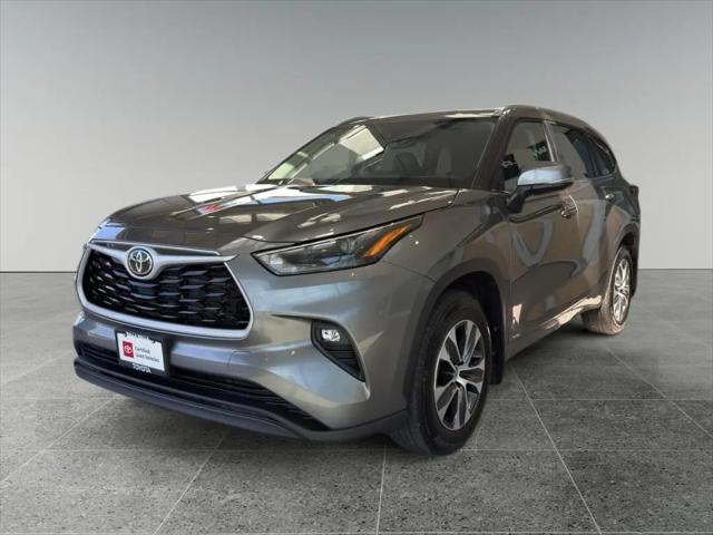 2026 Toyota Highlander Hybrid XLE