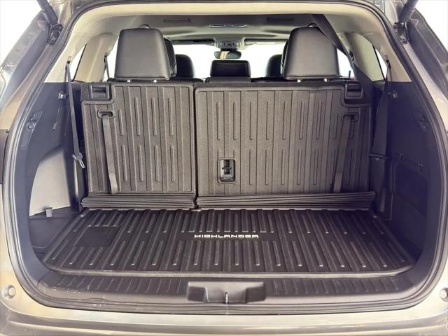 2026 Toyota Highlander Hybrid XLE