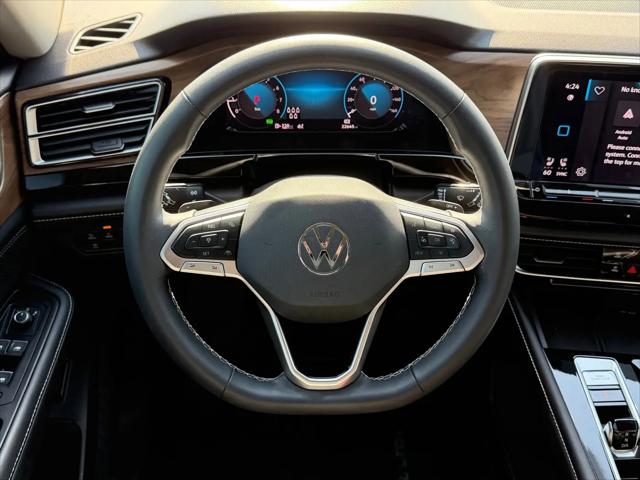 2024 Volkswagen Atlas 2.0T SE w/Technology