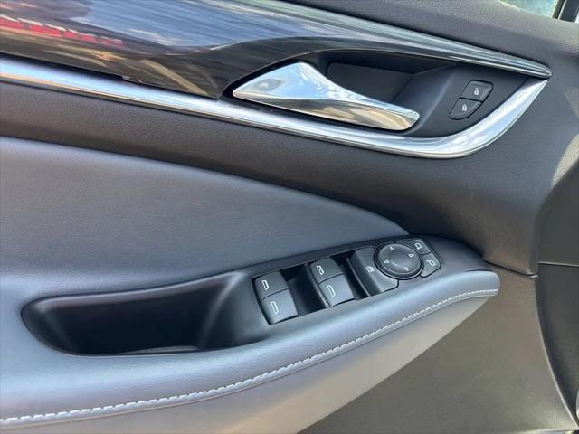 2023 Buick Enclave Essence AWD