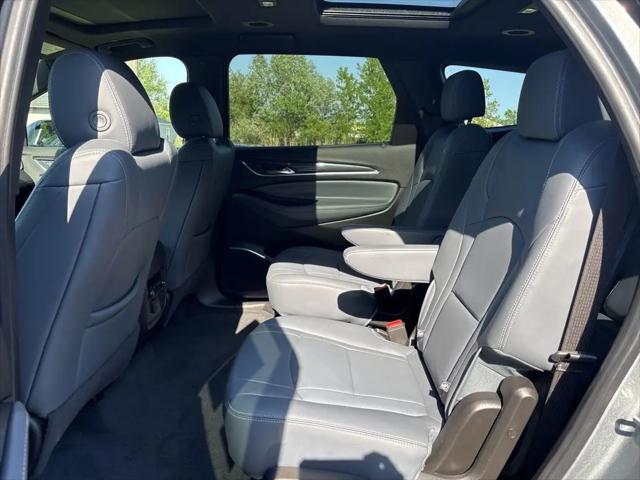 2023 Buick Enclave Essence AWD