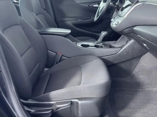 2020 Chevrolet Malibu FWD RS