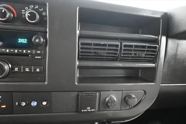 2017 Chevrolet Express LT