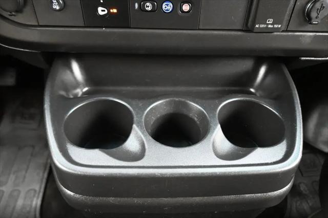 2017 Chevrolet Express LT