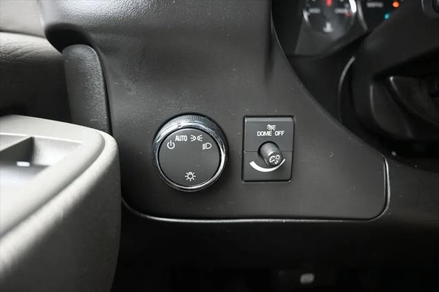 2017 Chevrolet Express LT