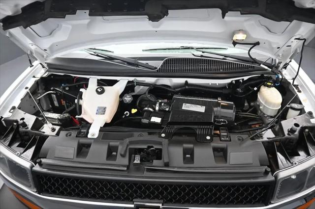 2017 Chevrolet Express LT
