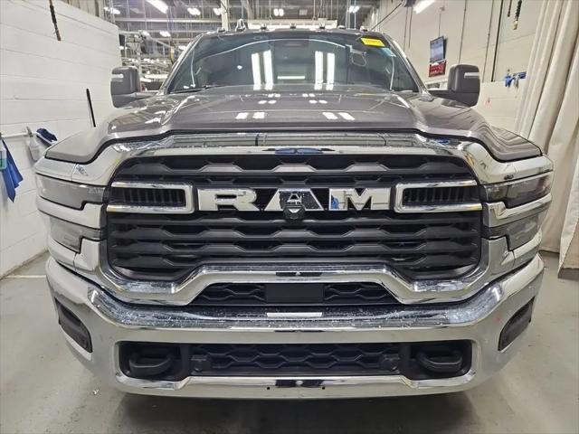 2025 Ram 3500 Tradesman Crew Cab 4x4 8' Box