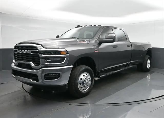 2025 Ram 3500 Tradesman Crew Cab 4x4 8 Box