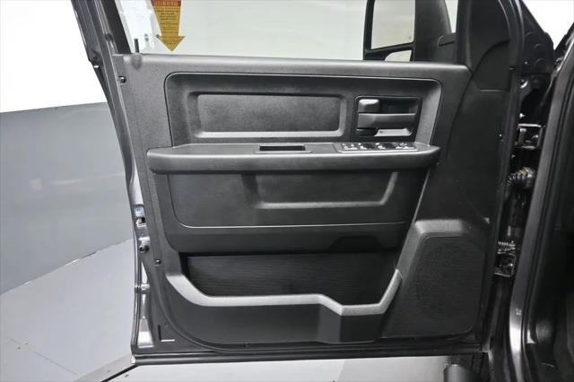 2025 Ram 3500 Tradesman Crew Cab 4x4 8 Box