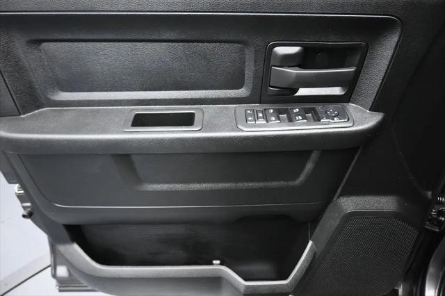2025 Ram 3500 Tradesman Crew Cab 4x4 8 Box