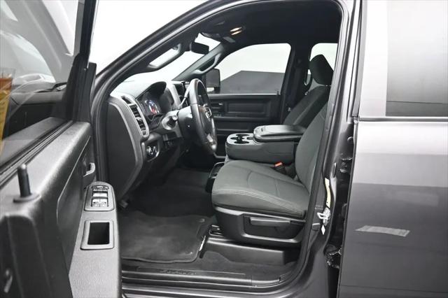 2025 Ram 3500 Tradesman Crew Cab 4x4 8 Box