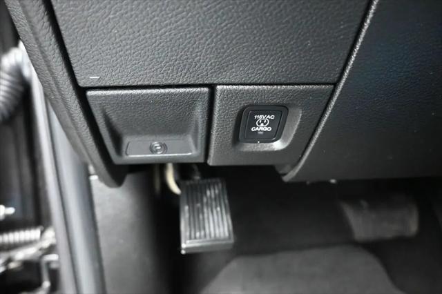 2025 Ram 3500 Tradesman Crew Cab 4x4 8 Box