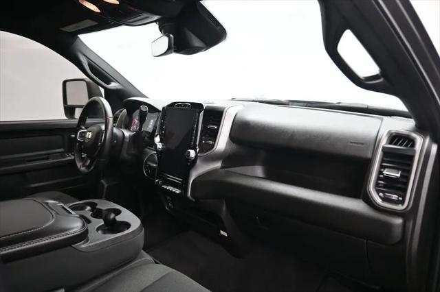2025 Ram 3500 Tradesman Crew Cab 4x4 8 Box