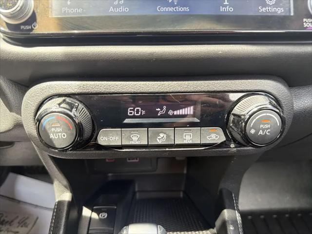 2021 Nissan Kicks SR Xtronic CVT