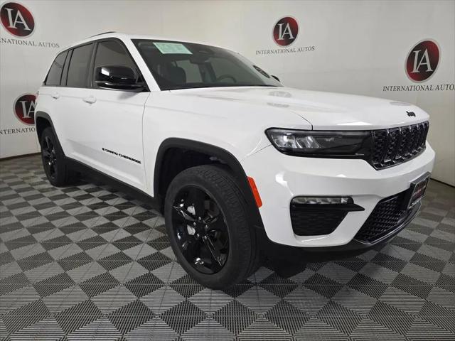 2023 Jeep Grand Cherokee Limited 4x4 for sale in West Allis, WI