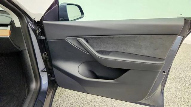 2022 Tesla Model Y Performance Dual Motor All-Wheel Drive