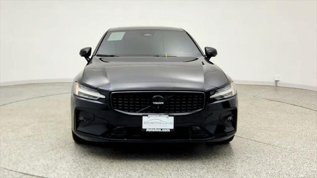 2024 Volvo S60 B5 Plus Black Edition