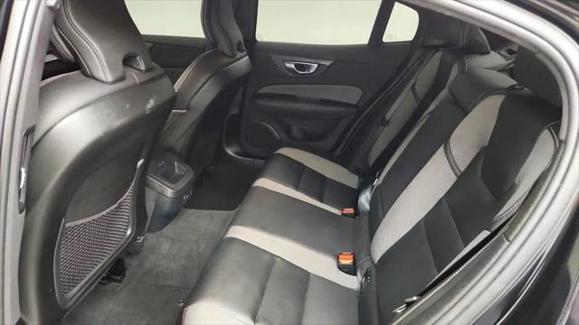 2024 Volvo S60 B5 Plus Black Edition