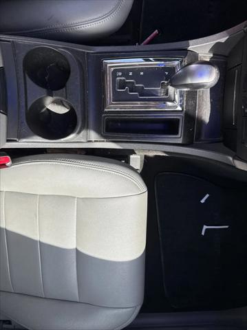 2007 Dodge Magnum Base
