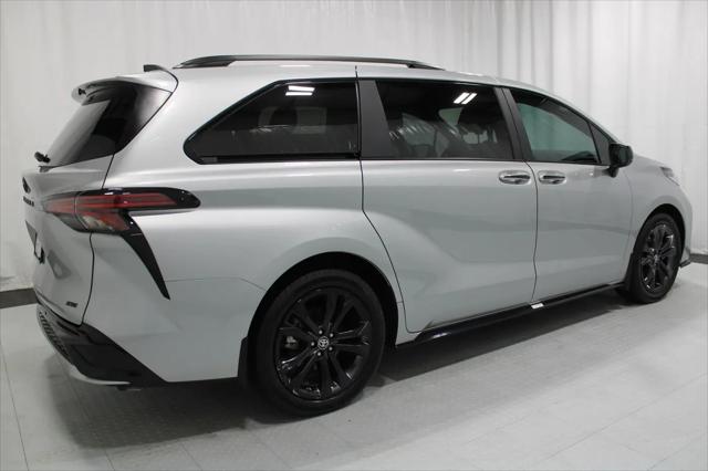 2025 Toyota Sienna XSE