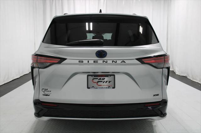 2025 Toyota Sienna XSE