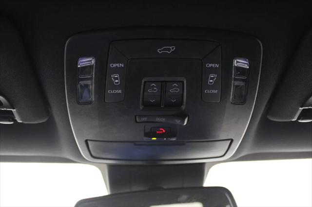 2025 Toyota Sienna XSE