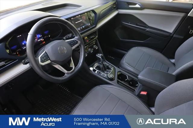 2024 Volkswagen Taos 1.5T SE
