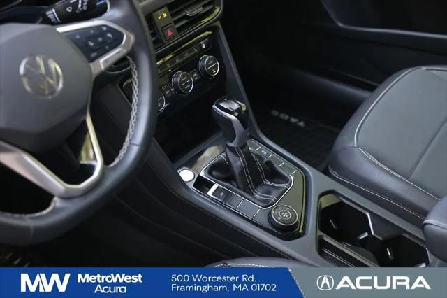 2024 Volkswagen Taos 1.5T SE