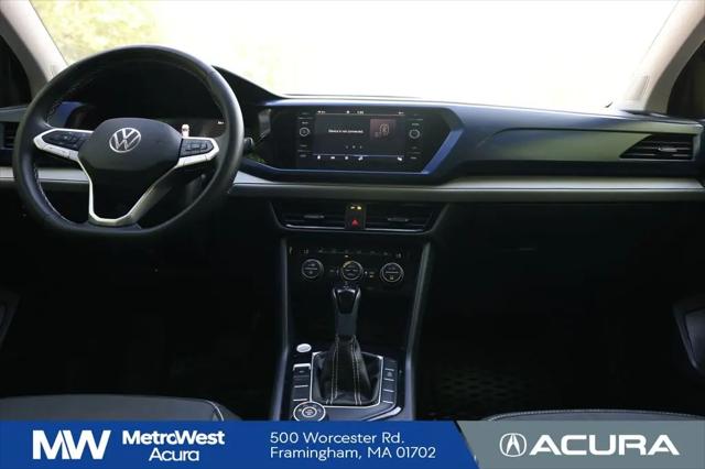 2024 Volkswagen Taos 1.5T SE