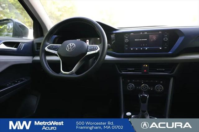 2024 Volkswagen Taos 1.5T SE