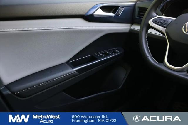 2024 Volkswagen Taos 1.5T SE