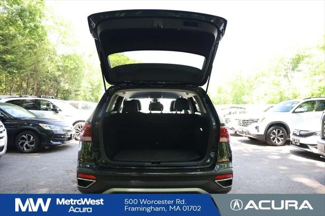 2024 Volkswagen Taos 1.5T SE