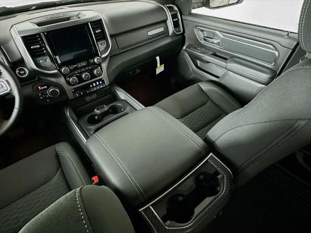 2026 Ram 1500 Big Horn Crew Cab 4x4 5'7" Box